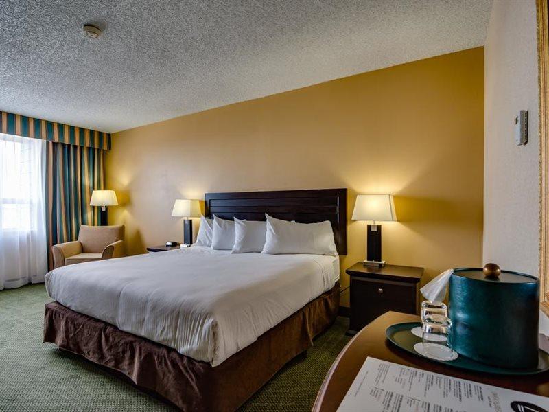 Sawridge Inn And Conference Centre Edmonton South Esterno foto