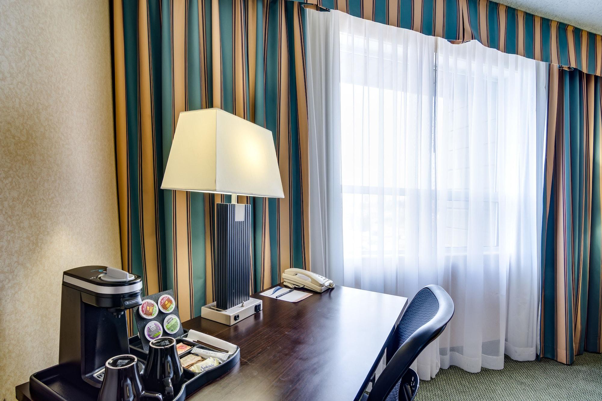 Sawridge Inn And Conference Centre Edmonton South Esterno foto