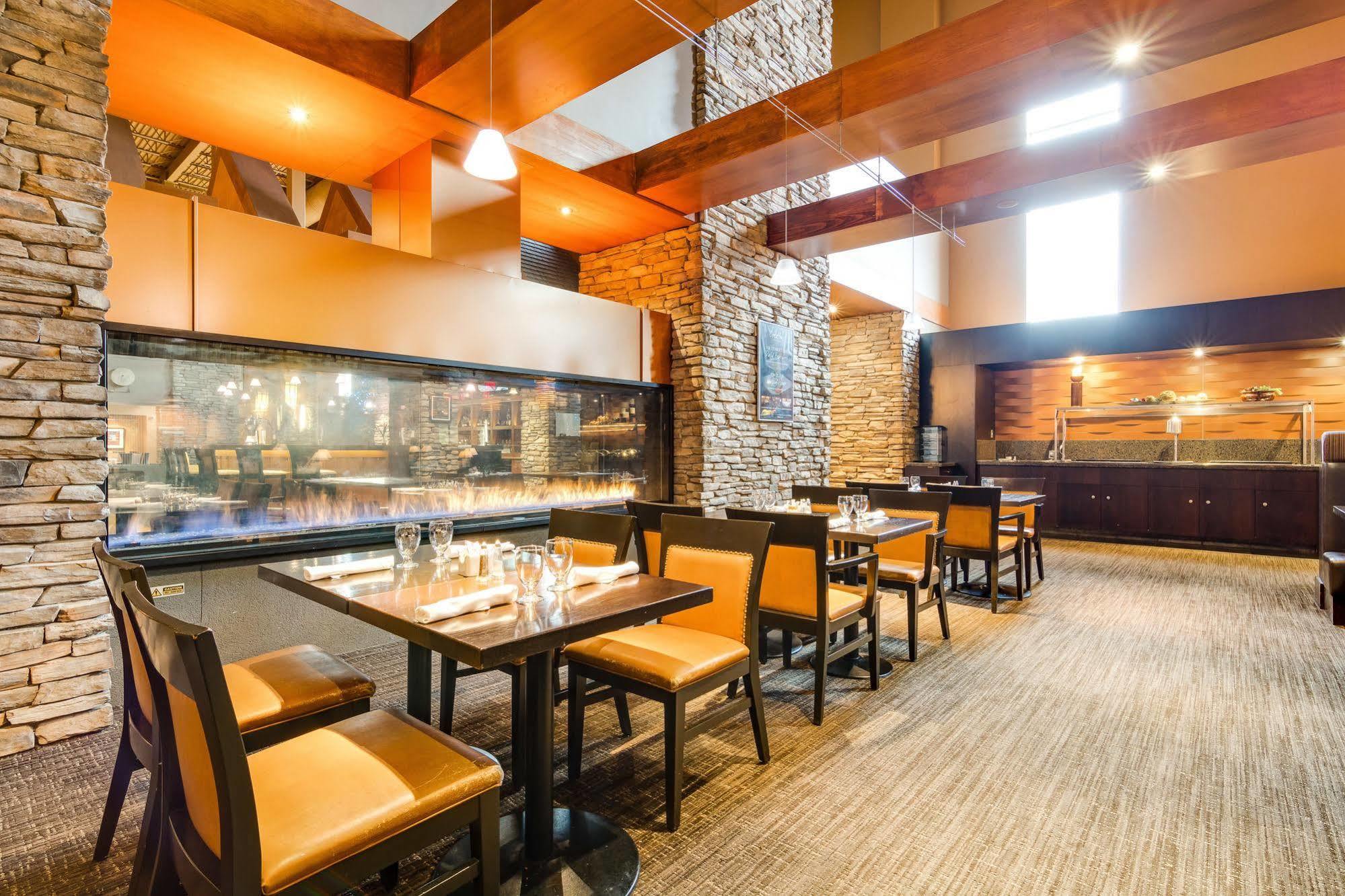 Sawridge Inn And Conference Centre Edmonton South Esterno foto