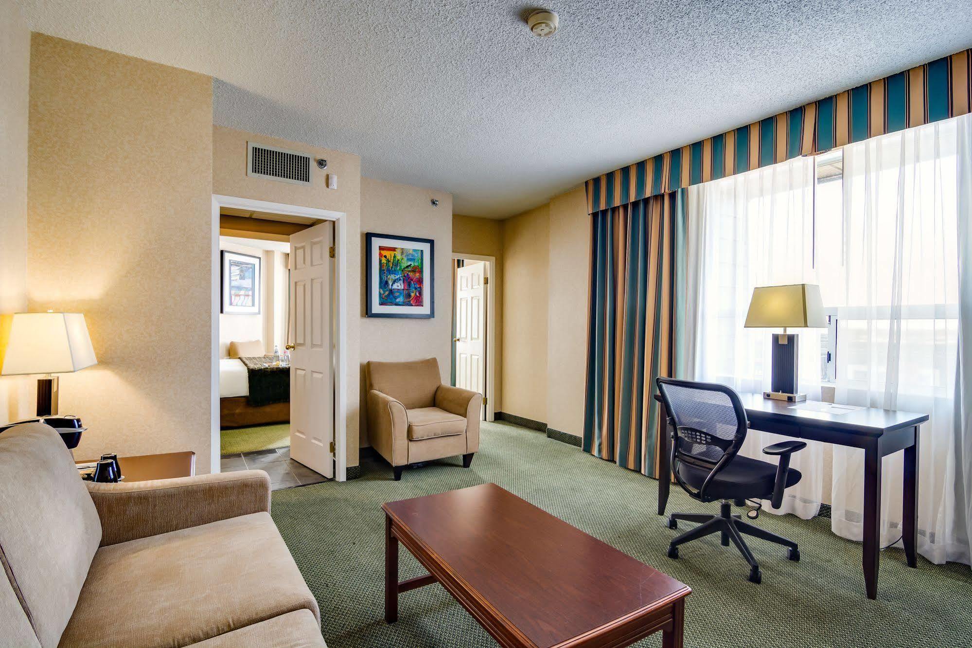 Sawridge Inn And Conference Centre Edmonton South Esterno foto