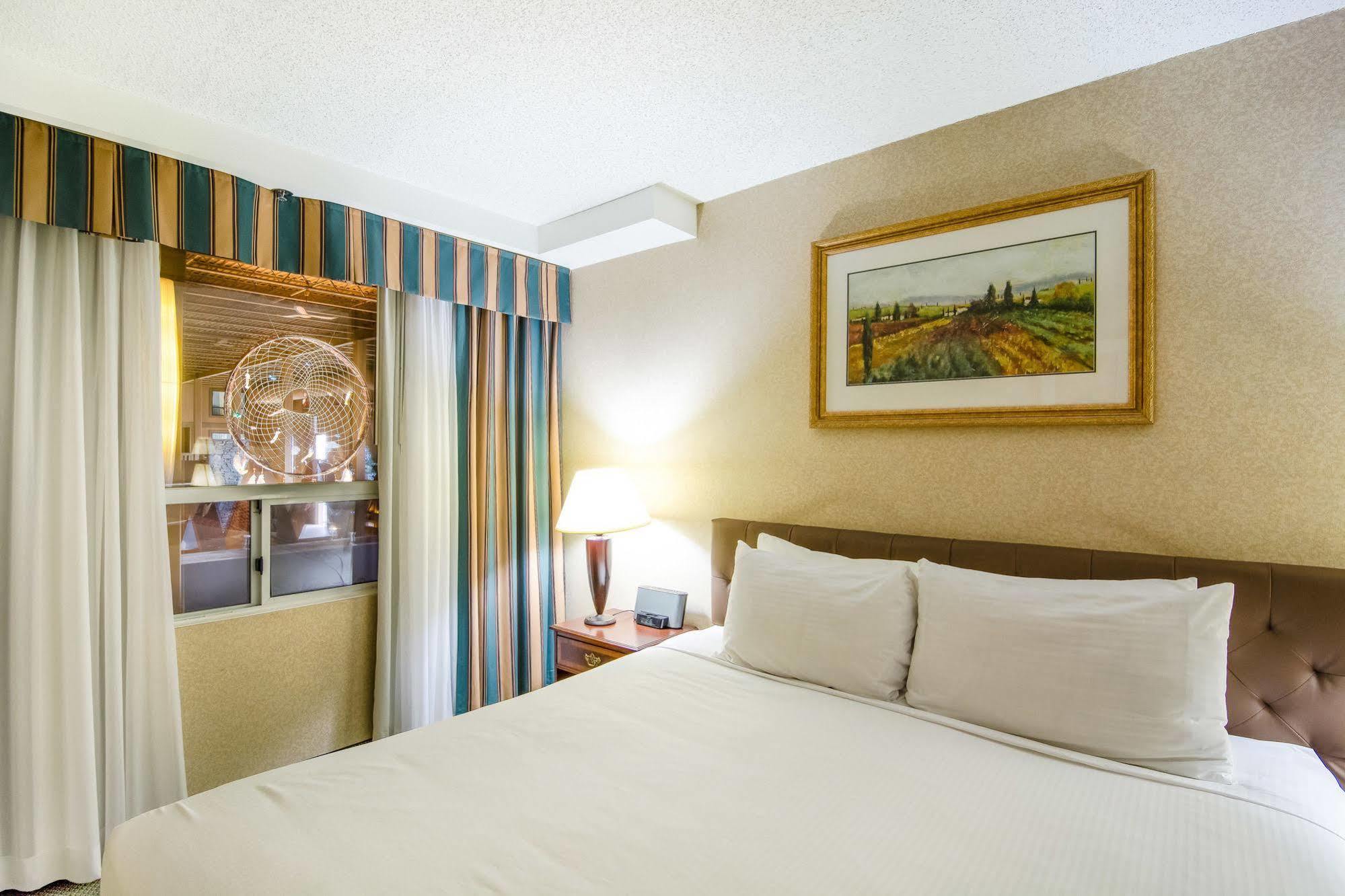 Sawridge Inn And Conference Centre Edmonton South Esterno foto